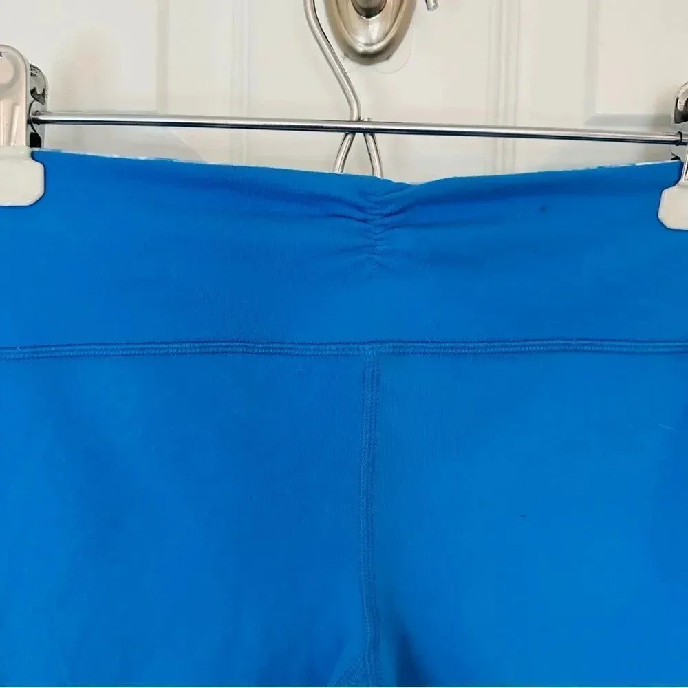 Lululemon Athletica Cropped High Waisted Athletic Flare Pant